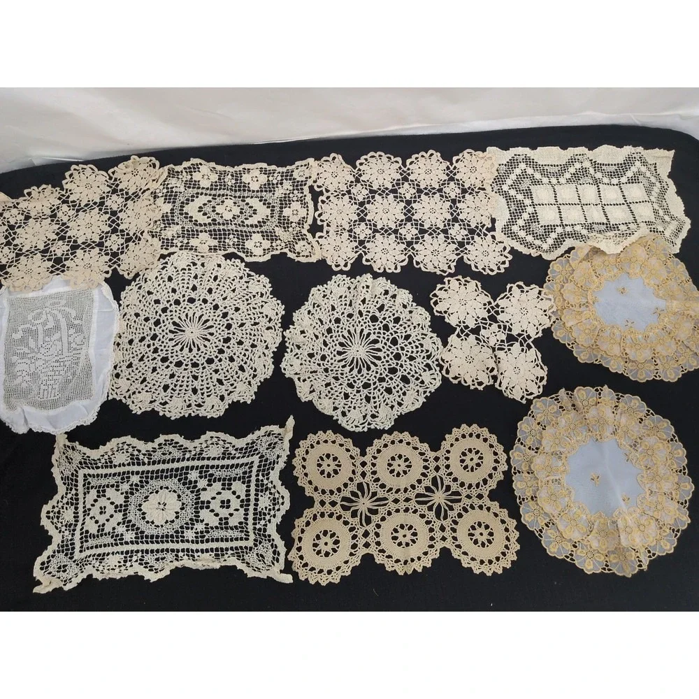 Vintage Linens Doilies Dresser Scarves Crocheted Large Lot